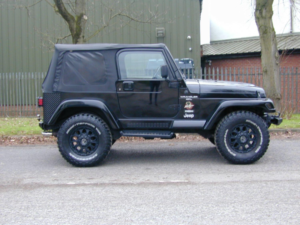 2000 Jeep Wrangler Ref 8504 - Sale Afreed Awaiting Uk Registration - Jeep Wrangler (tj) 4.0 Sahara Ltd - Ex Japan in Black — image 2