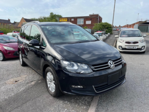 2015 Volkswagen Sharan 1.4 Tsi Bluemotion Tech S DSG Euro 6 in Black — image 4