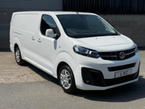 2021 Vauxhall Vivaro 1.5 Turbo D 2900 Sportive L2 H1 Euro 6 (s/s) 5dr in White — image 2