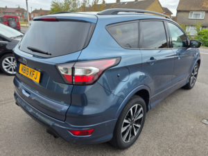2019 Ford Kuga 1.5t Ecoboost St-Line SUV 5dr Petrol Auto Euro 6 (s/s) (150 Ps) in Blue — image 5