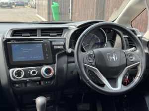 2018 Honda Jazz 1.5 I-Vtec Sport CVT Euro 6 (s/s) 5dr in White — image 4