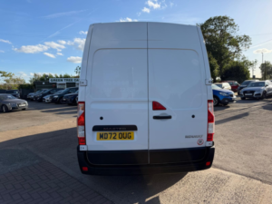 2022 Renault Master 2.3 Dci 35 Business+ Panel Van 4dr Diesel Manual Fwd Lwb Medium Roof Euro 6 (135 Ps) in White — image 6