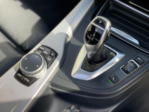 2013 BMW 4 Series 2.0 420d M Sport Auto Euro 6 (s/s) 2dr in White — image 4