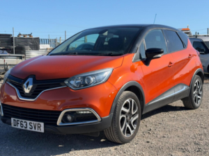2014 Renault Captur 0.9 Tce Energy Dynamique S Medianav Euro 5 (s/s) 5dr in Orange — image 3