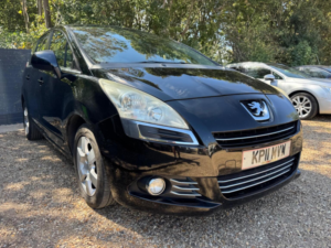 2011 Peugeot 5008 1.6 Hdi Sport Euro 5 5dr in Black — image 3