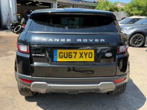 2017 Land Rover Range Rover Evoque Td4 Se Tech in Black — image 6
