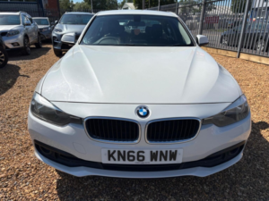 2016 BMW 3 Series 2.0 318d Se Euro 6 (s/s) 4dr in White — image 2