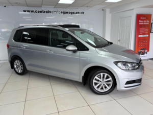 2018 Volkswagen Touran 1.6 Tdi Se Family Euro 6 (s/s) 5dr in Silver — image 4