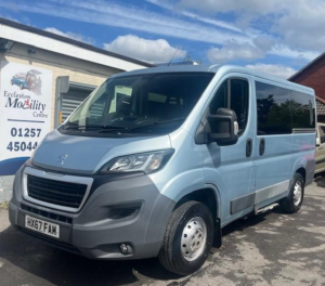 2017 Peugeot Boxer 2.0 Bluehdi 333 in Blue — image 5