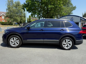 2023 Volkswagen Tiguan Allspace 1.5 Tsi Life DSG Euro 6 (s/s) 5dr in Blue — image 3