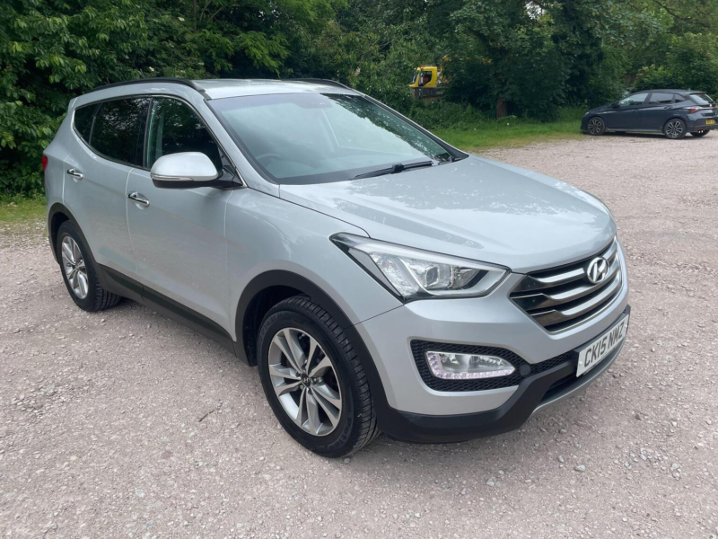 2015 Hyundai Santa Fe 2.2 Crdi Premium 4WD Euro 5 5dr (7 Seat) in Silver — image 1