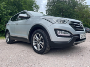 2015 Hyundai Santa Fe 2.2 Crdi Premium 4WD Euro 5 5dr (7 Seat) in Silver — image 2