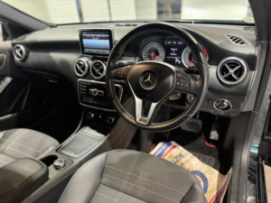 2013 Mercedes-Benz A Class 1.6 A180 Blueefficiency Sport 7g-Dct Euro 6 (s/s) 5dr in Black — image 2