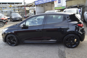 2014 Renault Clio 1.2 Gt-Line Tce 120 Edc in Black — image 5