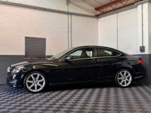 2014 Mercedes-Benz C Class 2.1 C220 Cdi Amg Sport Edition Coupe 2dr Diesel G-Tronic+ Euro 5 (s/s) (170 Ps) in Black — image 6