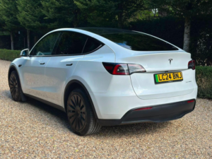 2024 Tesla Model Y (dual Motor) Long Range Auto 4wde 5dr in White — image 6