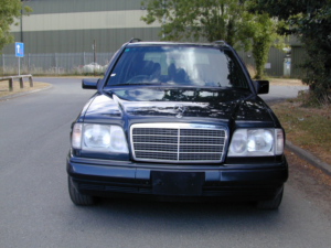 1996 Mercedes-Benz 280 Ref 8760 - Reservation Deposit Paid - Mercedes Benz W124 E280 Estate (rhd - Ex Japan) in Black — image 4