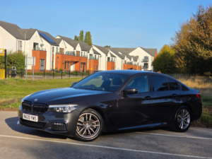 2020 BMW 5 Series 2.0 520d Mht M Sport Saloon 4dr Diesel Hybrid Auto Euro 6 (s/s) (190 Ps) in Grey — image 3
