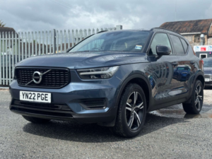 2022 Volvo Xc40 1.5 Xc40 R-Design T3 5dr in Blue — image 3