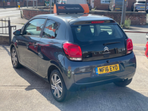 2016 Citroen C1 1.0 Vti Feel Hatchback 3dr Petrol Manual Euro 6 (68 Ps) in Grey — image 3
