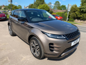 2020 Land Rover Range Rover Evoque 2.0 D180 R-Dynamic Hse * High Spec * in Brown — image 2