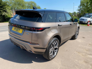 2020 Land Rover Range Rover Evoque 2.0 D180 R-Dynamic Hse * High Spec * in Brown — image 4