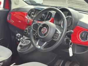 2018 Fiat 500 1.2 500 1.2 69hp Lounge in Red — image 5