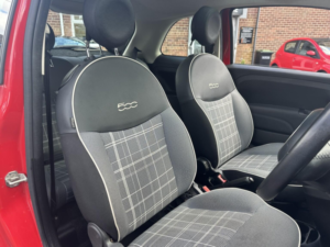 2018 Fiat 500 1.2 500 1.2 69hp Lounge in Red — image 6