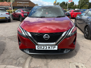 2023 Nissan Qashqai 1.3 Dig-T Mhev Tekna+ SUV 5dr Petrol Hybrid Xtron Euro 6 (s/s) (158 Ps) in Red — image 2