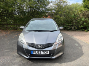 2012 Honda Jazz 1.4 I-Vtec Es Euro 5 5dr in Grey — image 2