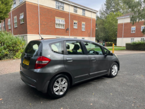 2012 Honda Jazz 1.4 I-Vtec Es Euro 5 5dr in Grey — image 6