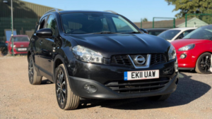 2011 Nissan Qashqai 1.5 Dci N-Tec 2WD Euro 5 5dr in Black — image 6