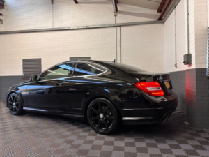 2013 Mercedes-Benz C Class 2.1 C250 Cdi Blueefficiency Amg Sport Coupe 2dr Diesel G-Tronic+ Euro 5 (s/s) (204 Ps) in Black — image 6