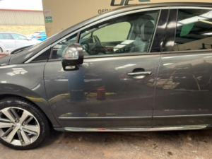 2015 Peugeot 3008 1.6 Bluehdi Allure Etg Euro 6 (s/s) 5dr in Grey — image 3