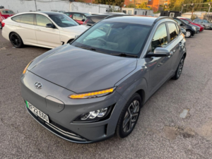 2022 Hyundai Kona 64kwh Premium Auto 5dr (10.5kw Charger) in Grey — image 3