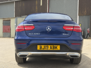 2019 Mercedes-Benz Glc 2.1 Glc220d Sport in Blue — image 4