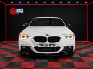 2015 BMW 3 Series 3.0 330d M Sport Touring in White — image 2