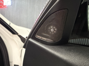 2015 BMW 3 Series 3.0 330d M Sport Touring in White — image 6