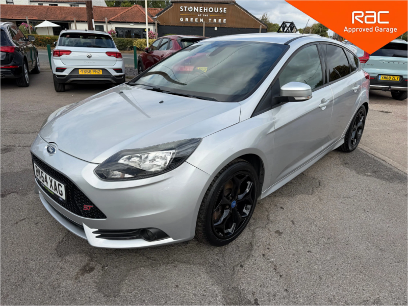 2014 Ford Focus 2.0t Ecoboost St-2 Hatchback 5dr Petrol Manual Euro 5 (s/s) (250 Ps) in Silver — image 1