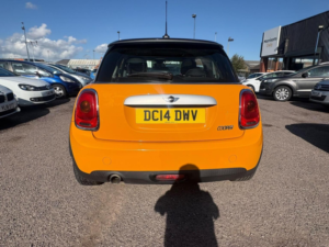 2014 MINI Hatch 1.5 Cooper Euro 6 (s/s) 3dr in Orange — image 6