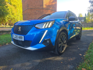 2020 Peugeot E-2008 50kwh Gt Auto 5dr in Blue — image 3