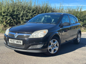 2007 Vauxhall Astra 1.4i 16v Energy 5dr in Black — image 3