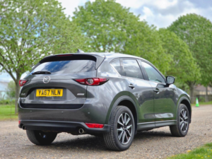 2017 Mazda Cx-5 2.2 Skyactiv-D Sport Nav Auto Euro 6 (s/s) 5dr in Grey — image 4