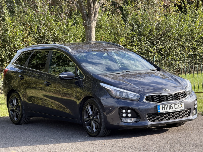 2016 Kia Ceed 1.6 Crdi Gt-Line in Silver — image 1