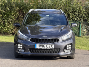 2016 Kia Ceed 1.6 Crdi Gt-Line in Silver — image 2