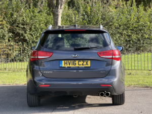 2016 Kia Ceed 1.6 Crdi Gt-Line in Silver — image 5