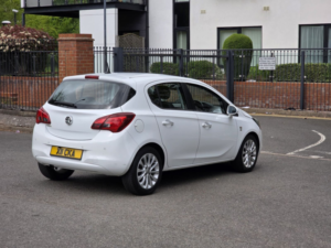 2015 Vauxhall Corsa 1.4i Se Hatchback 5dr Petrol Auto Euro 6 (90 Ps) in White — image 6