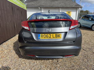 2012 Honda Civic 1.4 I-Vtec Se in Grey — image 5