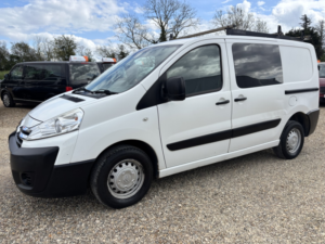 2013 Citroen Dispatch 1.6 1000 Hdi in White — image 6