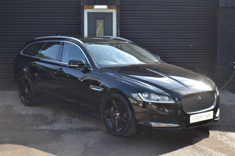 2020 Jaguar Xf 2.0i Portfolio Sportbrake Auto Euro 6 (s/s) 5dr in Black — image 1